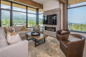 202 LakeLodge condo